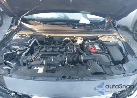 2021 Honda Accord Lx z USA, uszkodzony, nr VIN 1HGCV1F10MA017144